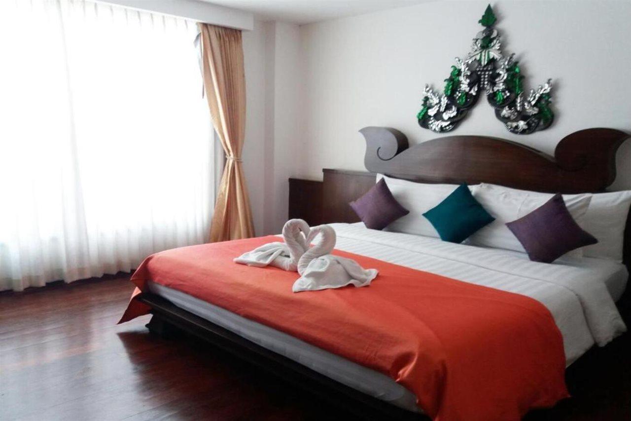 Nicha Suite Hua Hin Hotel Екстер'єр фото
