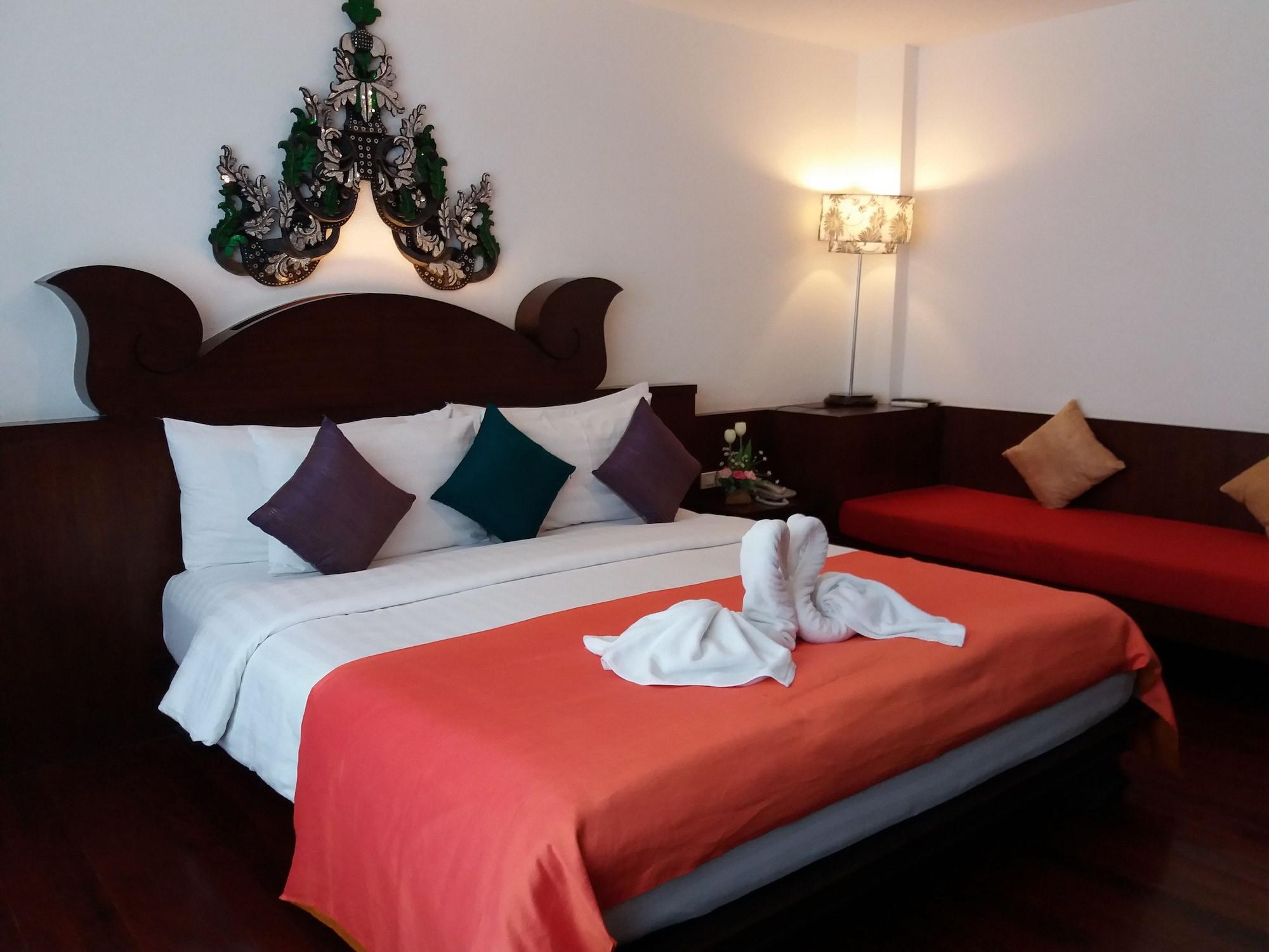 Nicha Suite Hua Hin Hotel Екстер'єр фото