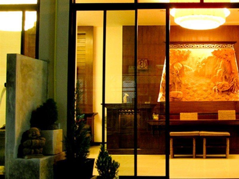 Nicha Suite Hua Hin Hotel Екстер'єр фото
